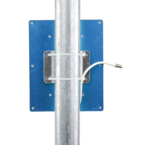 Antena Tipo Panel de Montaje en Pared, Multibanda 700-960 MHZ/ 1710-2170 MHz, 75 Ohm, conector F hembra.