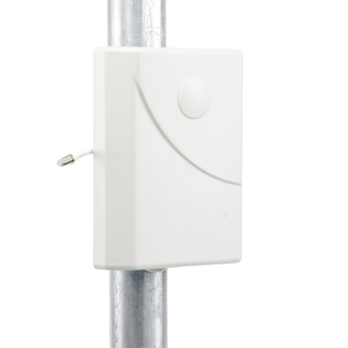 Antena Tipo Panel de Montaje en Pared, Multibanda 700-960 MHZ/ 1710-2170 MHz, 75 Ohm, conector F hembra.