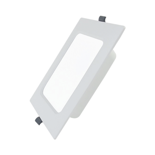 Spot Cuadrado Empotrable / 30 x 30 cm / Luz Fría / 110 V / 24 W / 2040 lúmenes / 25000 hrs / Ángulo de apertura 120° / IP20