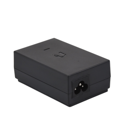 Adaptador PoE Ubiquiti de 24 VDC, 1.25 A con puerto Gigabit Adaptador PoE Ubiquiti de 24 VDC, 1.25 A con puerto Gigabit