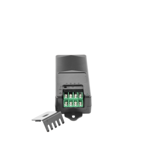 Fuente de Poder de 4 Salidas de 11 - 15 Vcc / 5 Amper /  Voltaje de Entrada 110- 240 Vac / Fusible Termico PTC Integrado para Protección / Salida de Voltaje Inteligente hasta 3 Amper por Salida