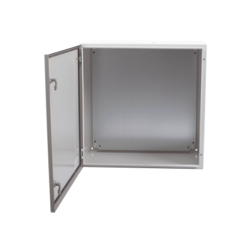 Gabinete de Acero IP66 Uso en Intemperie (600 x 600 x 300 mm) con Placa Trasera Interior Metálica y Compuerta Inferior Atornillable (Incluye Chapa y Llave T).