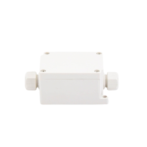 Caja de Conexión Exterior con Conexión Lateral para 4 Líneas (doble tornillo). Incluye Glándulas.