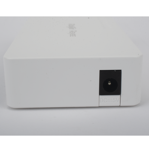 Switch no administrable, Visible en la Topología de la Nube, con 8 puertos Gigabit 1G