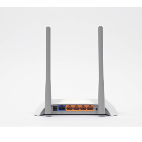 Router Inalámbrico para WISP con Configuración de fábrica personalizable, 2.4 GHz, 300 Mbps, 4 Puertos LAN 10/100 Mbps, 1 Puerto WAN 10/100 Mbps, control de ancho de banda