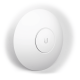 Access Point UniFi 3 Quad-radio MU-MIMO4x4 802.11ac Wave 2 con radio dedicado para seguridad WIPS contra intrusos, hasta 1500 usuarios concurrentes